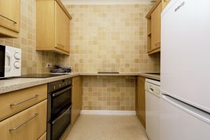 KITCHEN- click for photo gallery